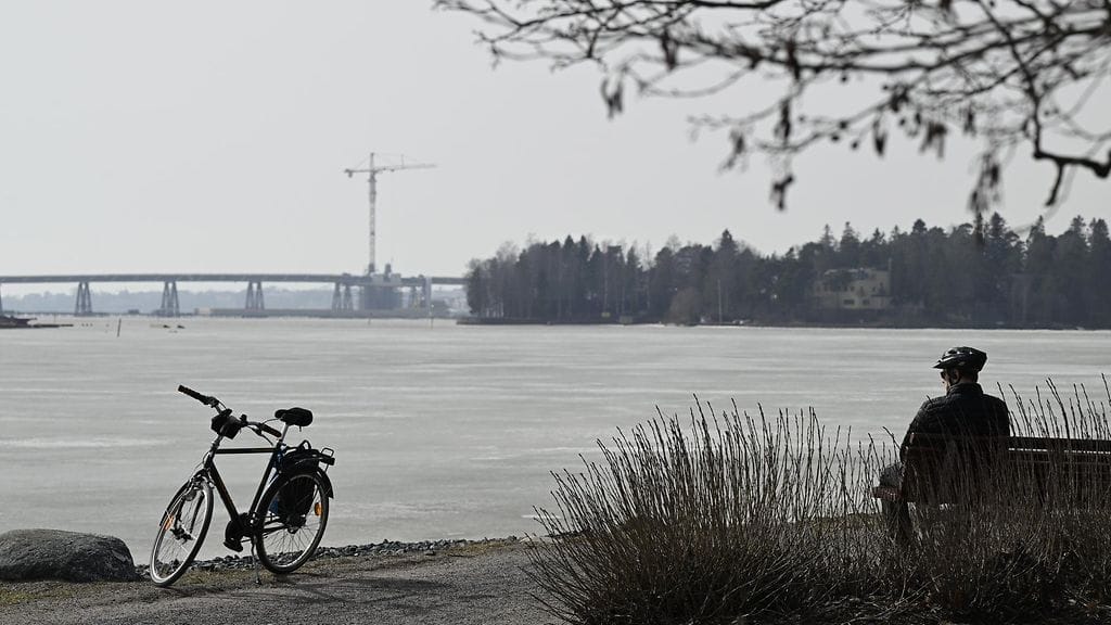 Pelastuslaitos sai hajuilmoituksia eri puolilta Uuttamaata sunnuntaina.