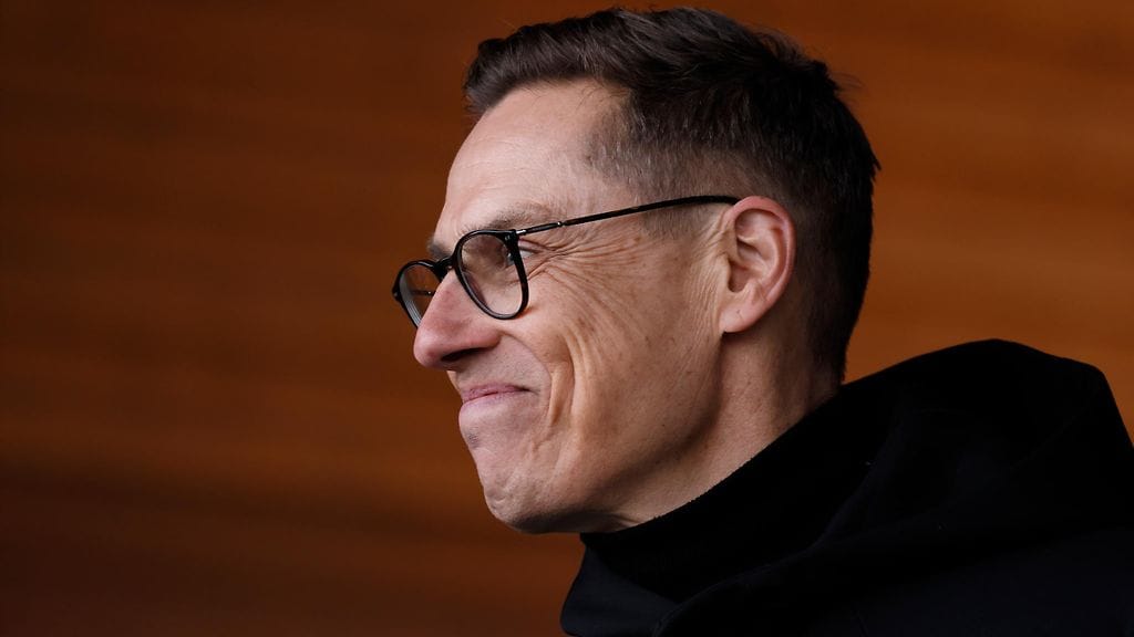 Alexander Stubbin uusi tietokirja on nimeltään Vallan kolmio – Murroksen aikakausi ja maailmanjärjestyksen tulevaisuus.