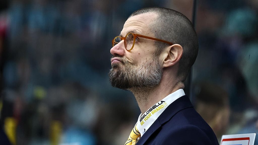 Ville Hämäläinen ei jatka SaiPan päävalmentajana.