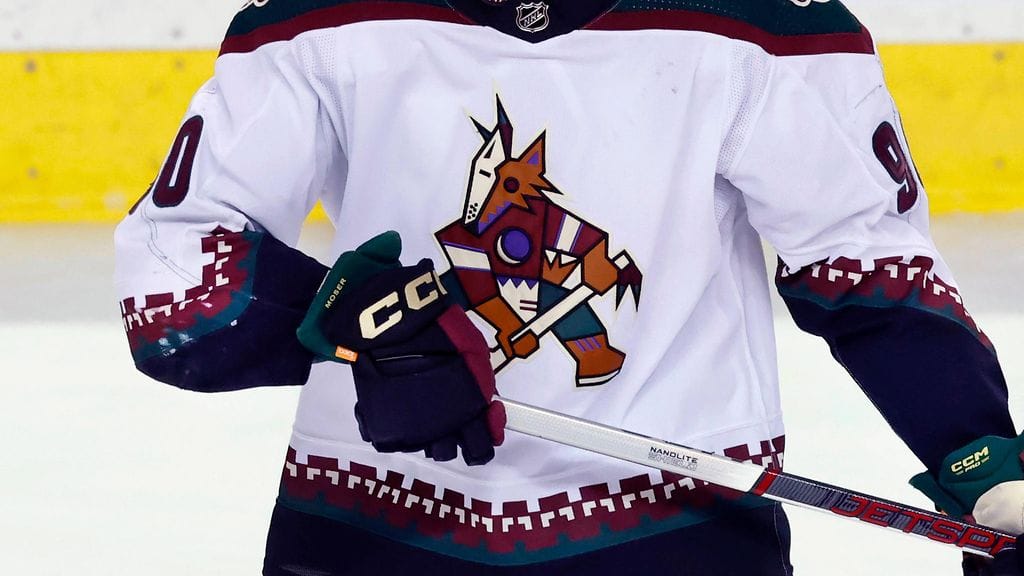 Arizona Coyotes saattaa pelata ensi kaudella Utahissa.