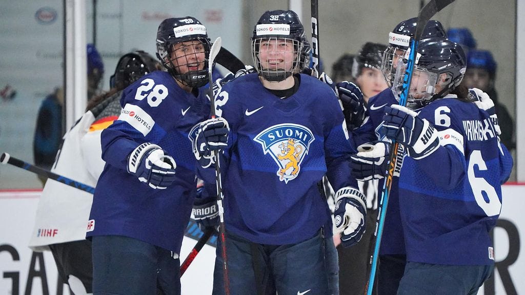 Naisleijonat kohtaa Yhdysvallat MM-välierässä.