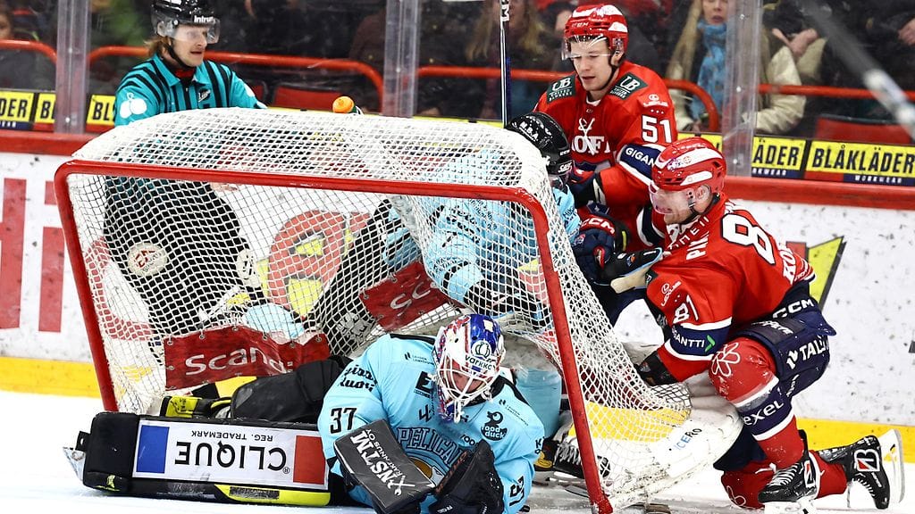 Pelicansia vastaan kovan puolivälieräsarjan SM-liigassa tahkonneet Iiro Pakarinen ja Juha Jääskä liittyvät Leijonien MM-leiriryhmään.