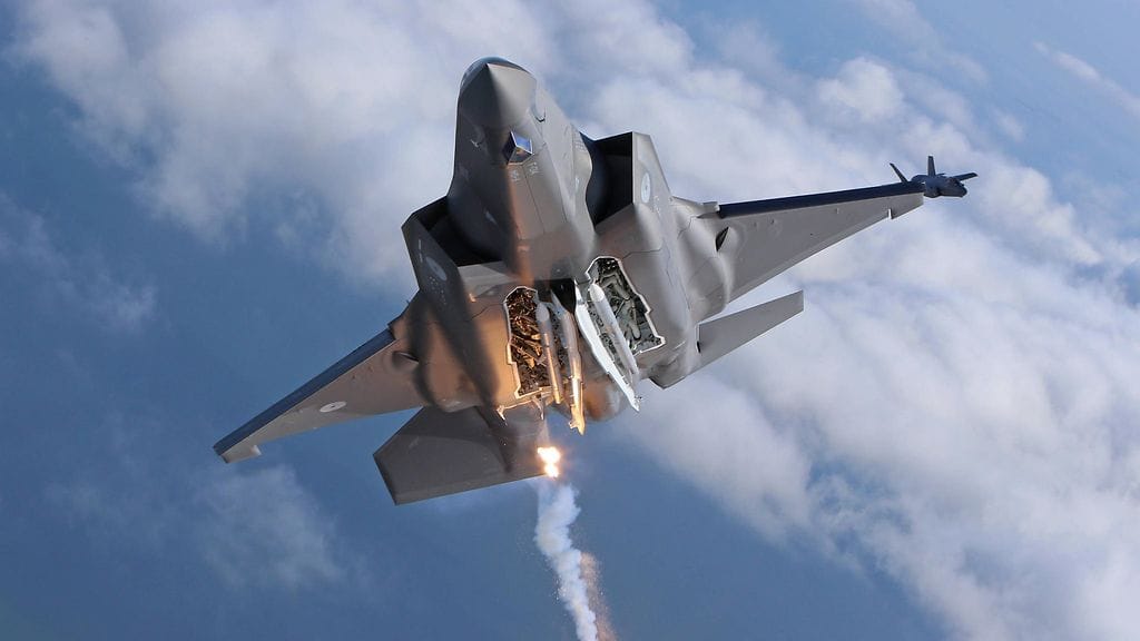 Yhdysvallat pelkää F-35-teknologian valuvan Saudi-Arabian kautta Kiinaan.