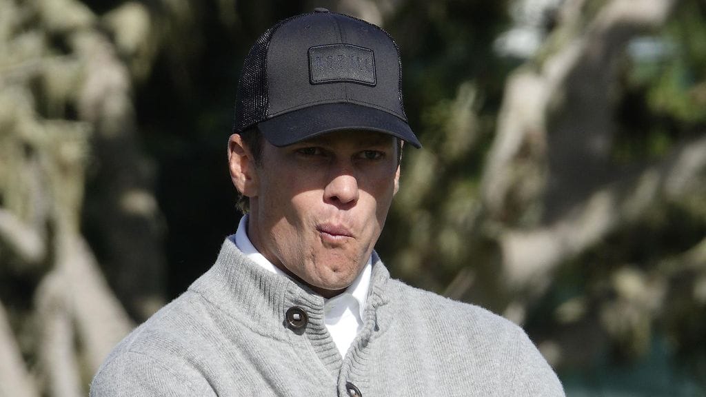 Tom Brady ei poissulje paluuta NFL-kentille.