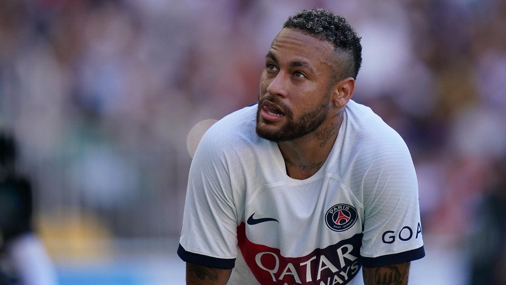 Neymarin viimeiset kuukaudet PSG-nutussa olivat kohutapausten sävyttämät, väittää L'Equipe.