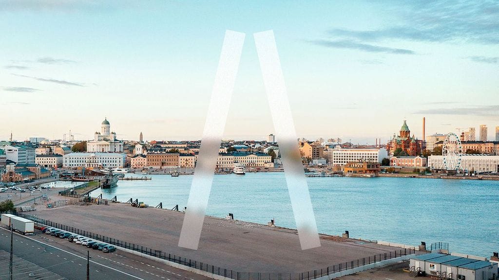 Tähän se tulee. Museo nousee keskelle Helsingin merellistä kansallismaisemaa.