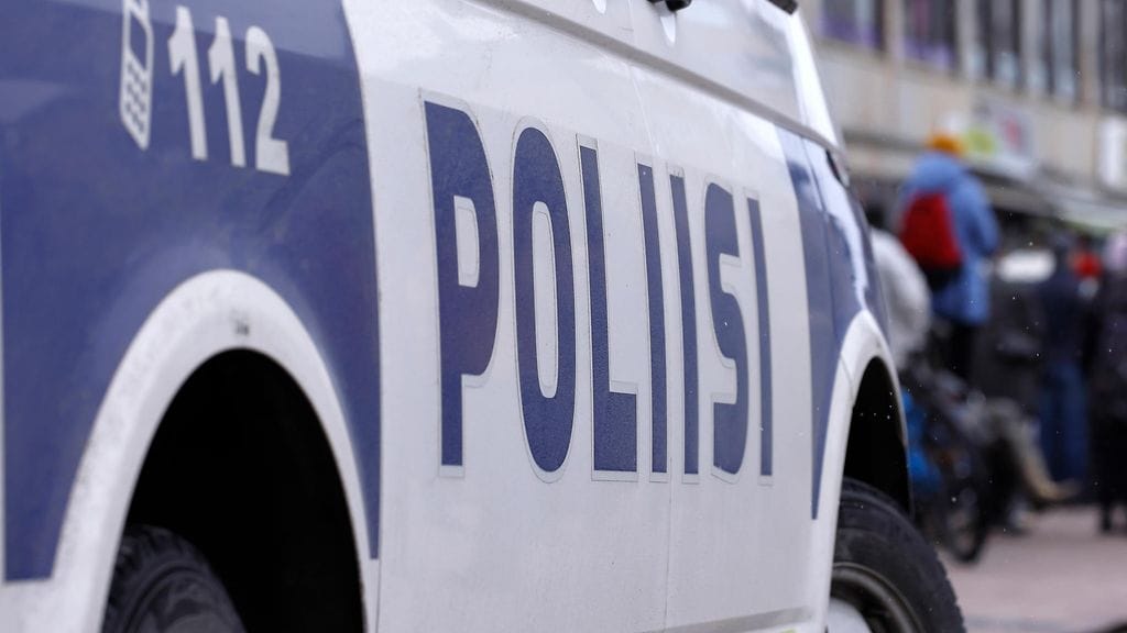 Itä-Uudenmaan poliisi kertoo ottaneensa tapaukseen liittyen kiinni kolme henkilöä.
