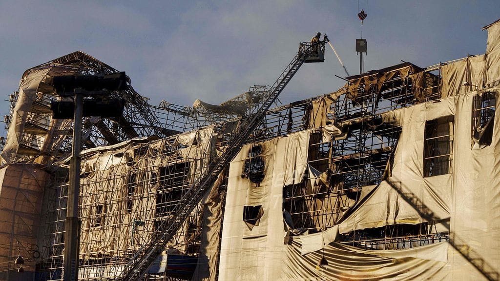 Kuva sammutustöistä tältä aamulta.