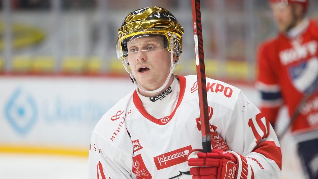 Jens Lööke, 27, siirtyy Ilveksen riveihin.