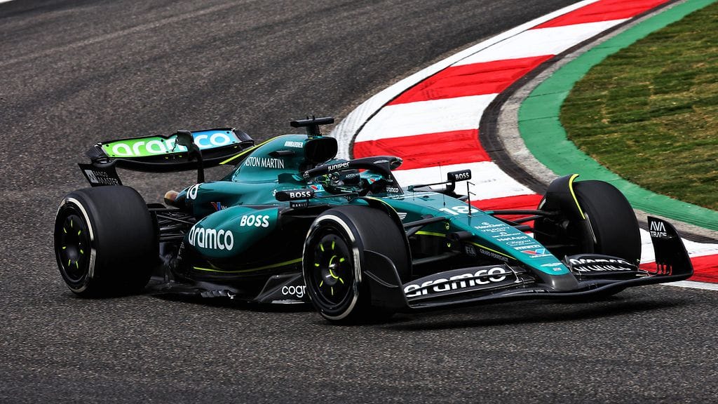 Lance Stroll oli Kiinan GP:n vapaiden harjoitusten nopein.