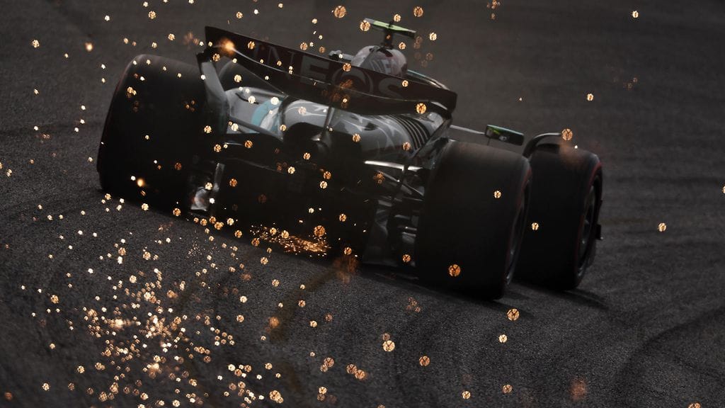 Lewis Hamilton oli Kiinan aika-ajossa vasta 18:s.