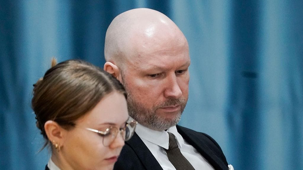 Anders Breivik oikeudenkäynnissä tammikuussa.