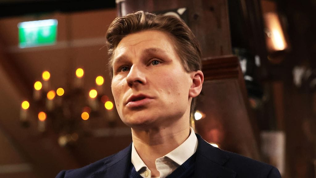 Puolustusministeri Antti Häkkänen (kok.) tammikuussa.