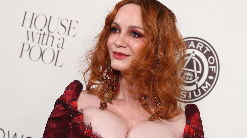 Näyttelijä Christina Hendricks avioitui kumppaninsa kanssa.