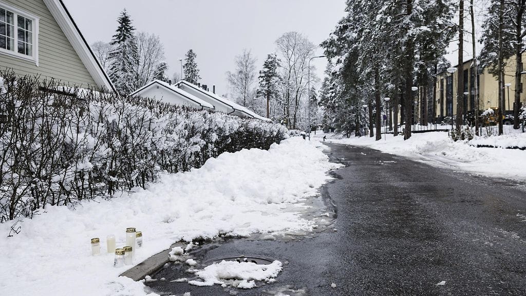 Yleiskuvaa tiestä, jossa onnettomuus tapahtui.