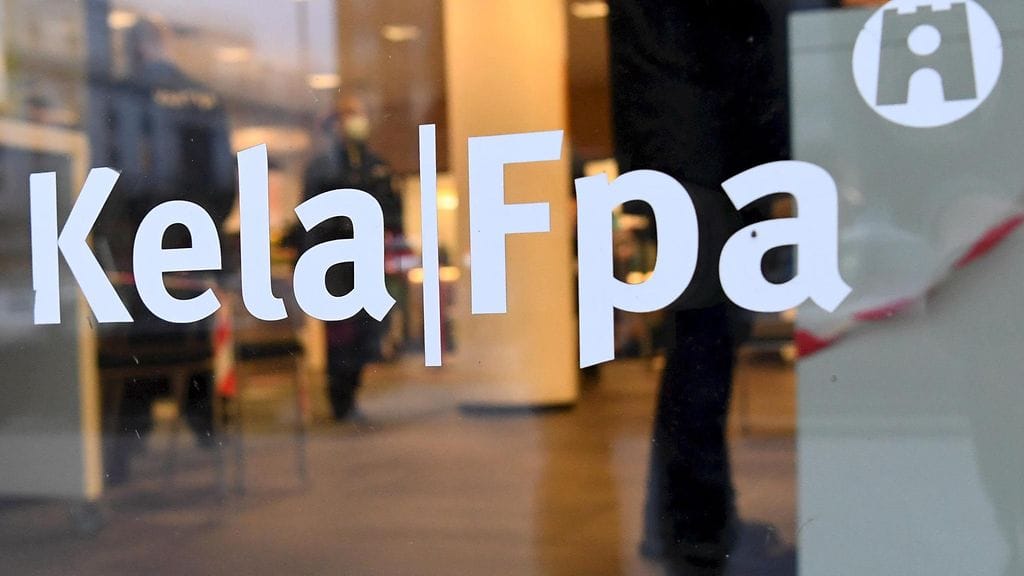 Kela irtisanoi muuta työyhteisöä uhkailleen työntekijän.