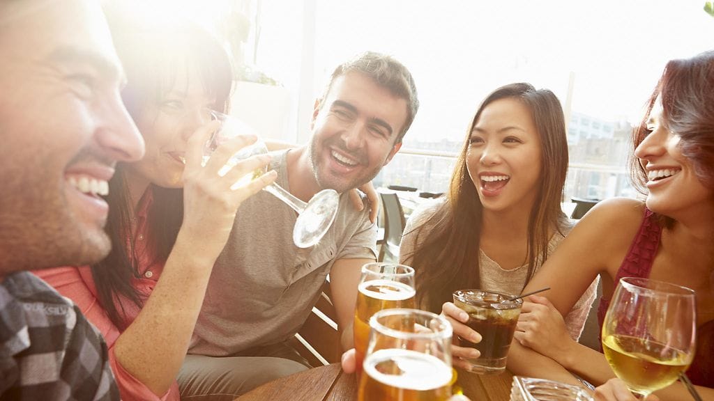 juhlia, juoda alkoholia, olut, drinkki