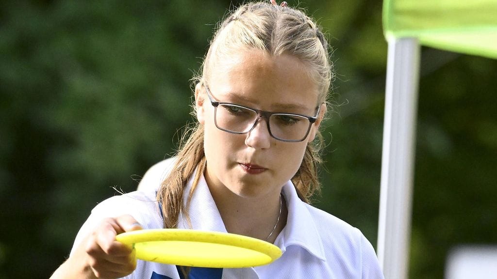 Silva Saarinen pitää piikkipaikkaa Illinois'ssa.