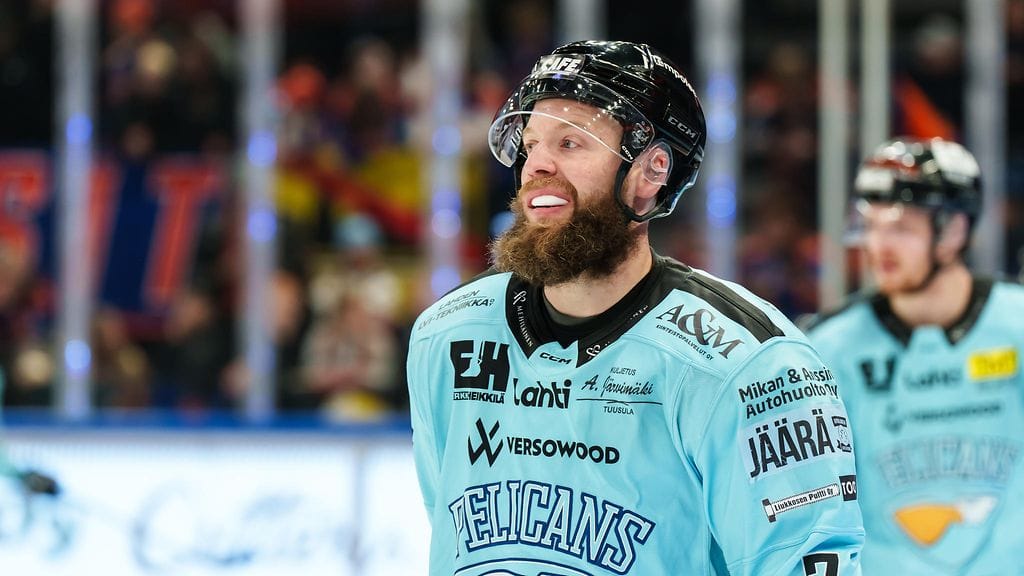 Ben Blood on pokannut Pelicansissa kaksi SM-hopeaa.