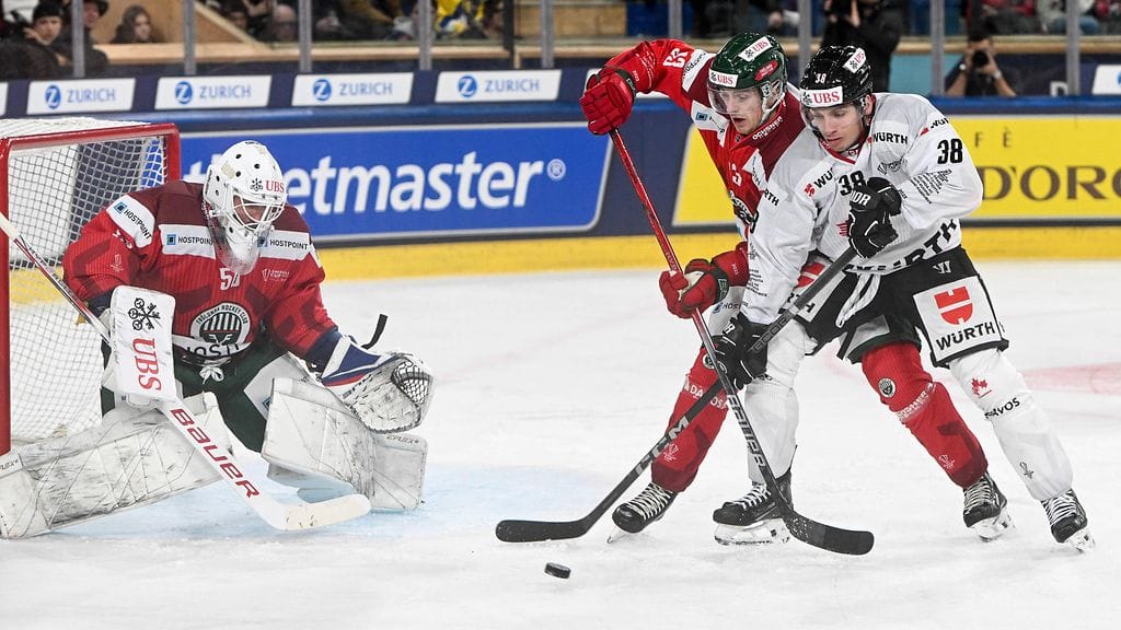 Frans Tuohimaa pelasi Frölundan maalilla kymmenen runkosarjaottelua ja kaksi pudotuspelikamppailua.