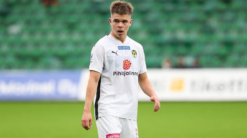 Arttu Heinonen osui KuPSille pilkulta.