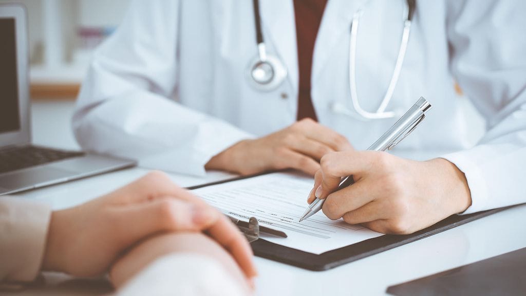 62 prosenttia lääkäreiden, terveydenhoitajien ja fysioterapeuttien kirjaamista palvelutapahtumista kohdistuvat alemman koulutusasteen suorittaneille.