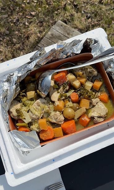 Broileria ja juureksia Sanna Mansikkamäki