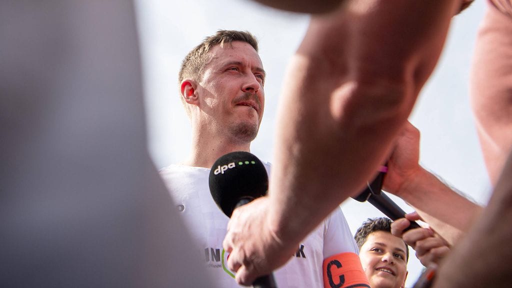 Max Krusen haastatteluille oli kysyntää sunnuntaina.