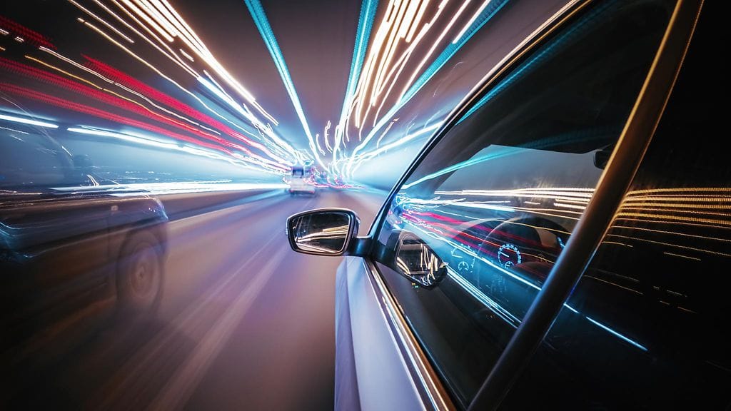 Autoliikkeen tilastoista voinee päätellä, että nuoret haluavat auton, joka edustaa omaa identiteettiä.