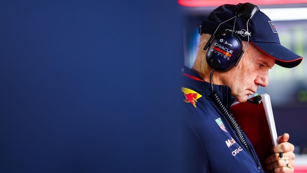 Adrian Newey jättää Red Bullin.