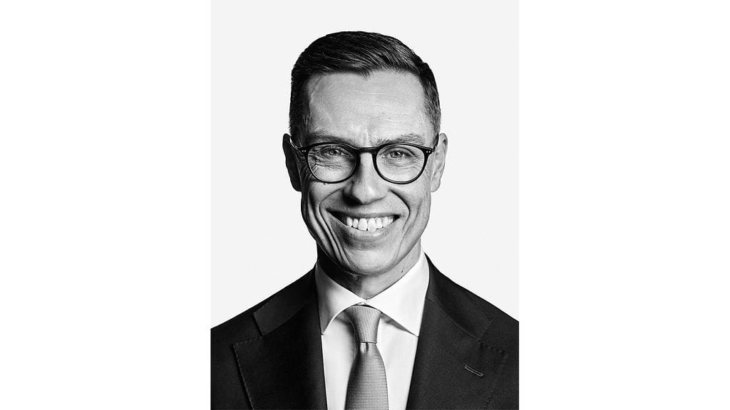 Tasavallan presidentistä Alexander Stubbista on julkaistu virallinen valokuva, jonka on ottanut Jussi Ratilainen.