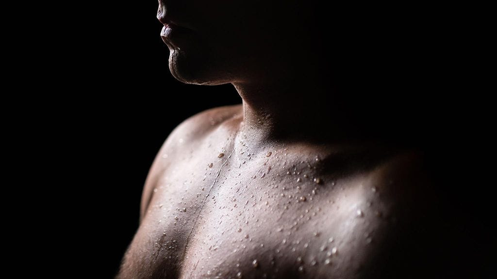 Menehtyneen fitnessmiehen epäillään saaneen aivohalvauksen. Kuvituskuva.