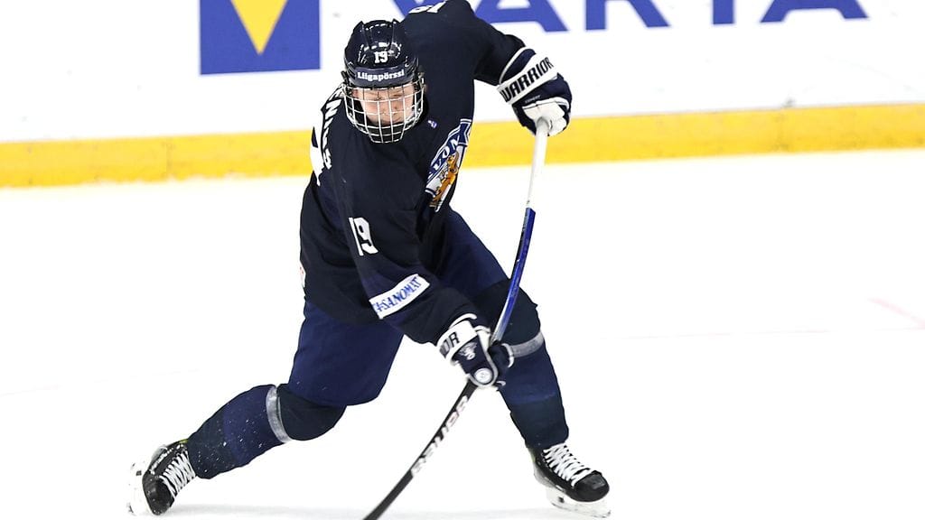 Konsta Helenius on mukana, kun Leijonat kohtaa Ruotsin.