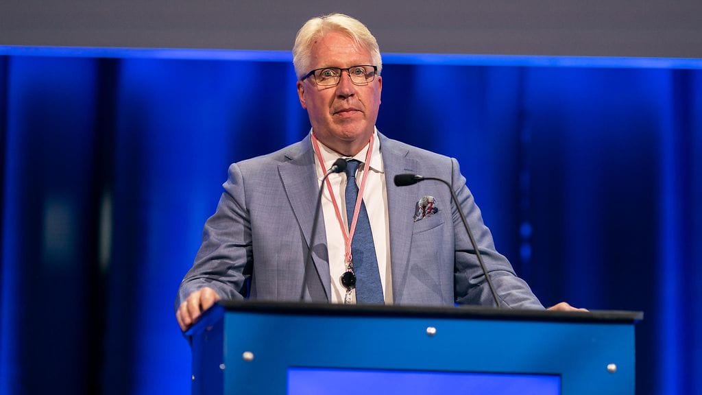 Veikko Vallin on saanut tarpeeksi etenkin perussuomalaisten metsästysintoilijoista, "eläimistä tappamisesta nautintoa saavista tappoporukoista".