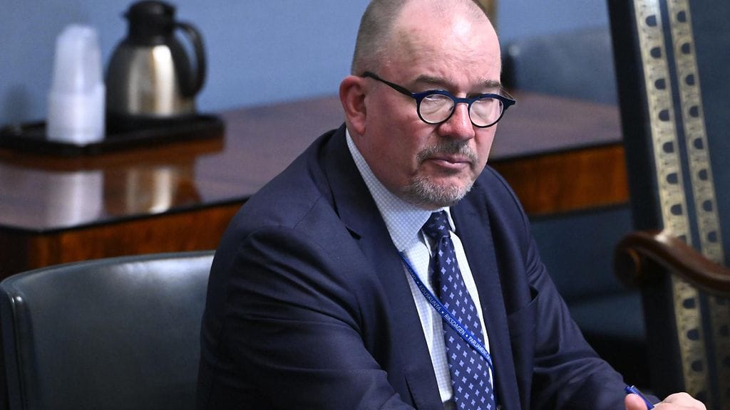 Entinen suojelupoliisin päällikkö Antti Pelttari on eduskunnan pääsihteeri