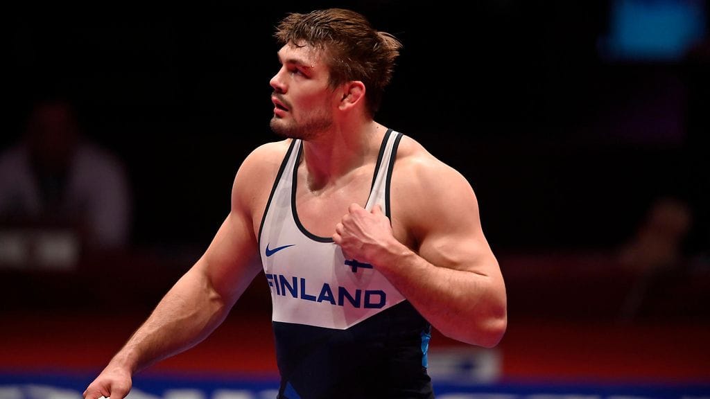 Painija Arvi Savolainen varmisti Suomelle maapaikan Pariisin olympialaisiin Istanbulin olympiakarsintaturnauksessa. Arkistokuva.