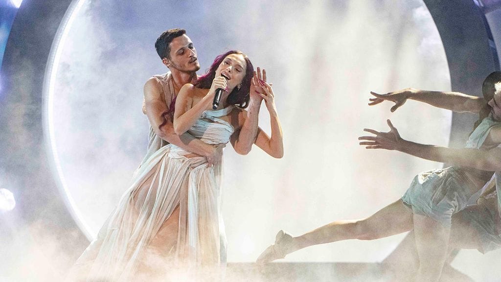 Israelia edustaa Eden Golan Hurricane-kappaleella.