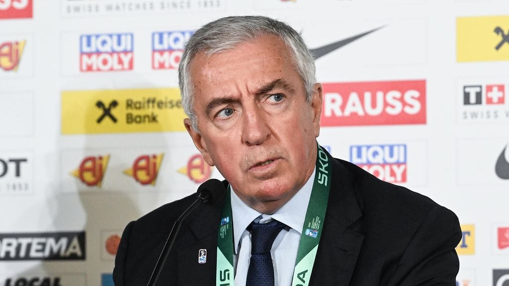 Luc Tardif toimii Kansainvälisen jääkiekkoliiton IIHF:n puheenjohtajana.