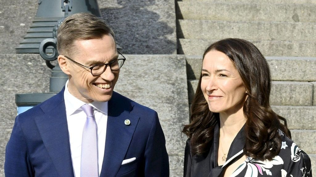 Presidentti Alexander Stubb ja hänen puolisonsa Suzanne Innes-Stubb tekevät valtiovierailun Viroon.