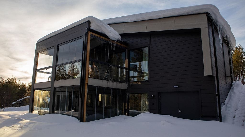 Suomen_kaunein_koti_Kesamokit_S13_EPS11_Hanna_Kinnusen_mokki_001