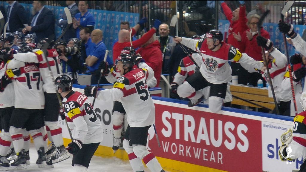 Itävalta voittaa Leijonat dramaattisella viimeisen sekunnin maalilla