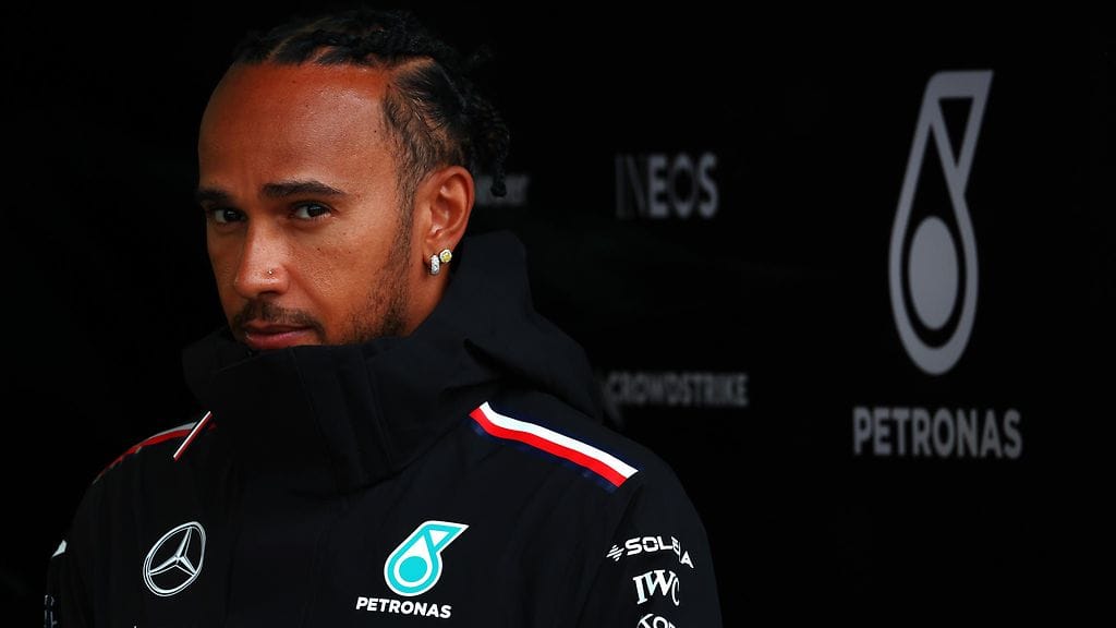 Lewis Hamilton ajaa 12:tta ja viimeistä kauttaan Mercedeksellä.