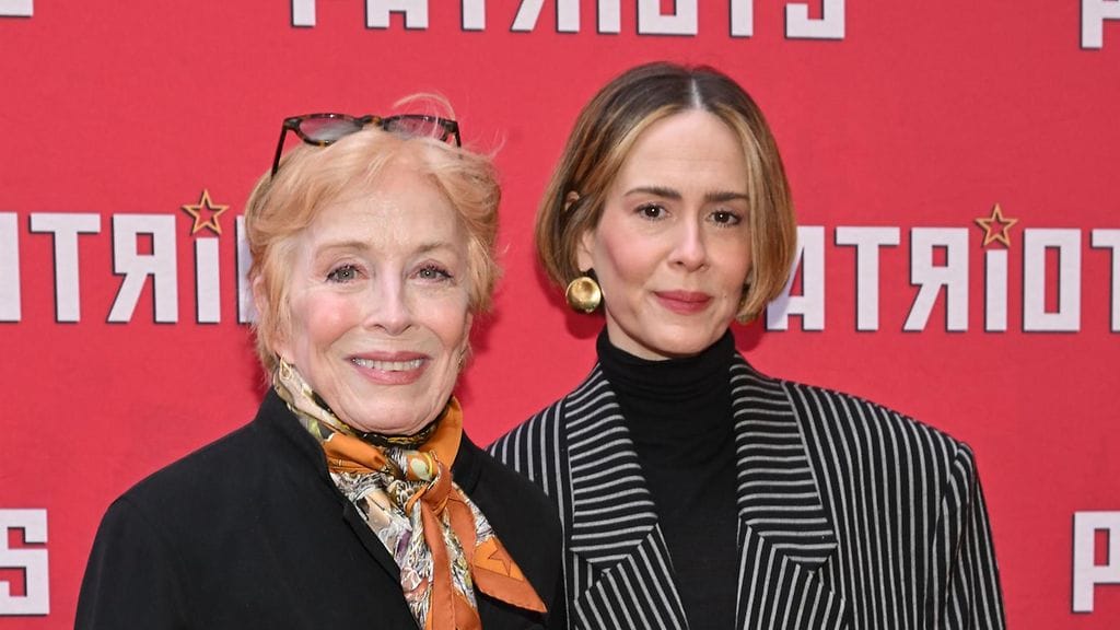Näyttelijäpariskunta Holland Taylor ja Sarah Paulson eivät ole koskaan asuneet yhdessä.