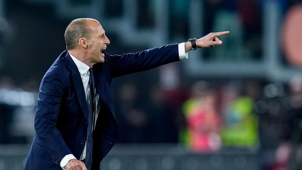 Massimiliano Allegri saa lähteä.