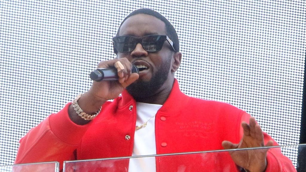 P. Diddy pyytää anteeksi ex-kumppaninsa pahoinpitelyä.