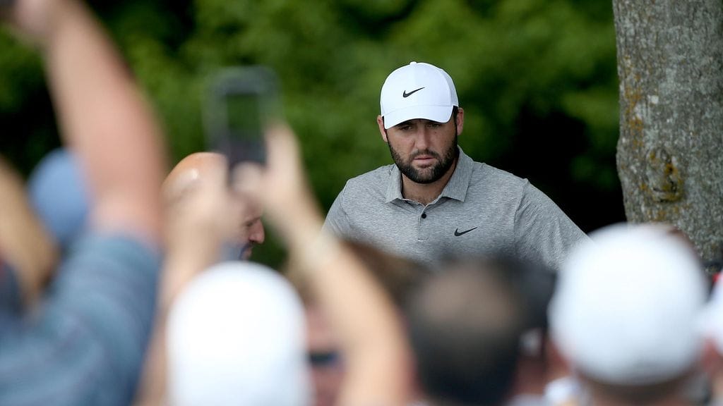 Scottie Scheffler joutui putkaan kesken golfkisojen.
