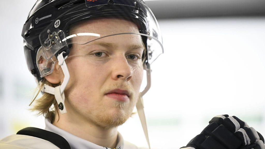 Tämä kyseenalainen jäähy ratkaisi Ruotsi-trillerin