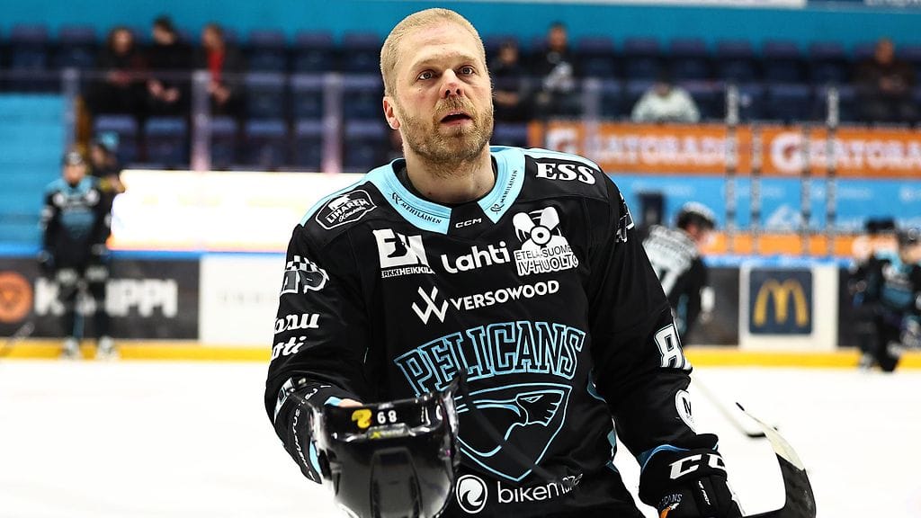 Antti Tyrväinen jatkaa uraansa Pelicansissa.
