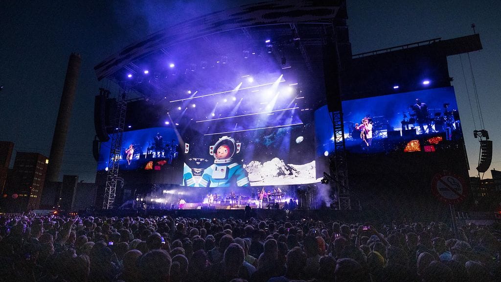 The Smilen oli tarkoitus esiintyä sunnuntaina 11. elokuuta.