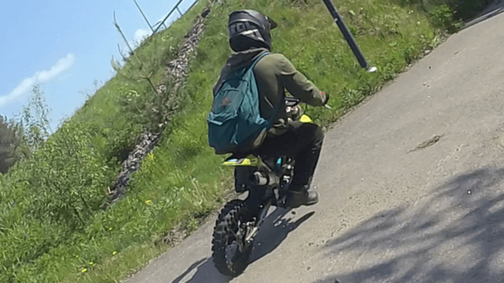 Epäillyn kuljettajan käyttämä moottoripyörä